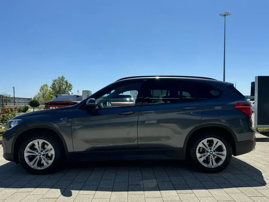 BMW X1 F48 — imagine 4