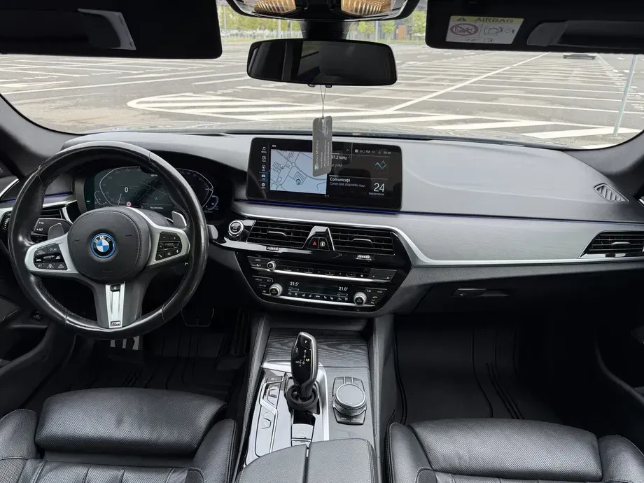 BMW Seria 5 G30/G31 545e xDrive Aut. M Sport Edition — imagine 5