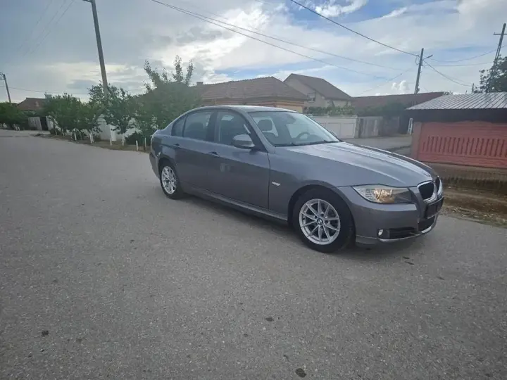 BMW Seria 3 318d