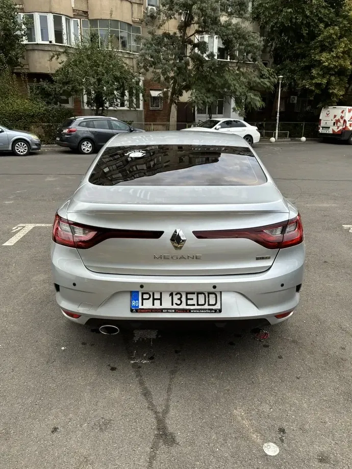 Renault Mégane IV Energy dCi Life — imagine 5