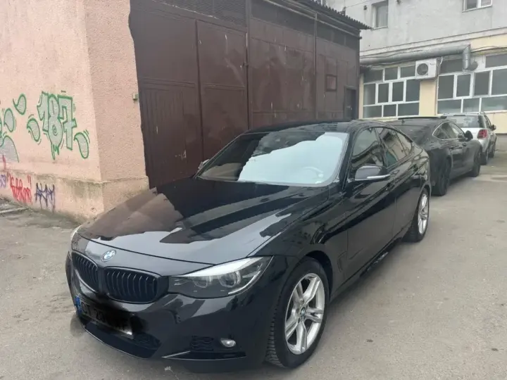 BMW Seria 3 F30/F31/F34 320i xDrive AT