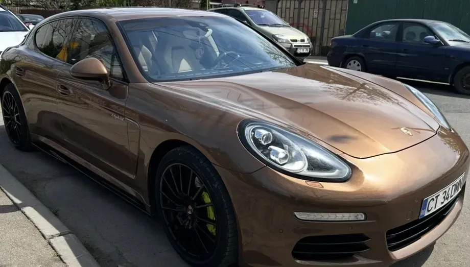 Porsche Panamera — imagine 2