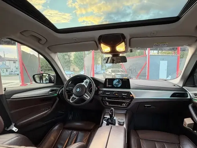 BMW Seria 5 G30/G31 520d AT