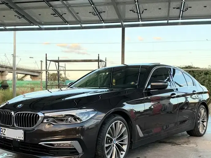 BMW Seria 5 G30/G31 520d AT