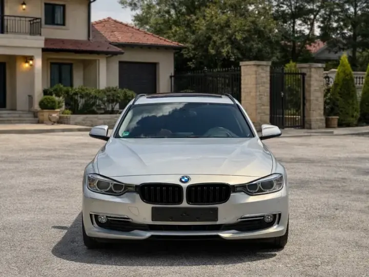 BMW Seria 3 F30/F31/F34 320d Aut. Luxury Line