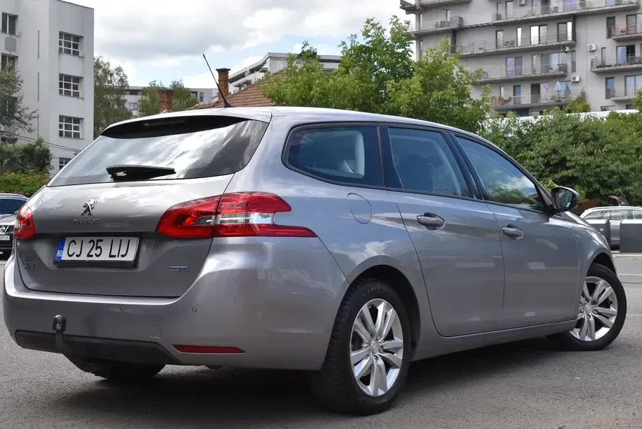 Peugeot 308 II — imagine 3