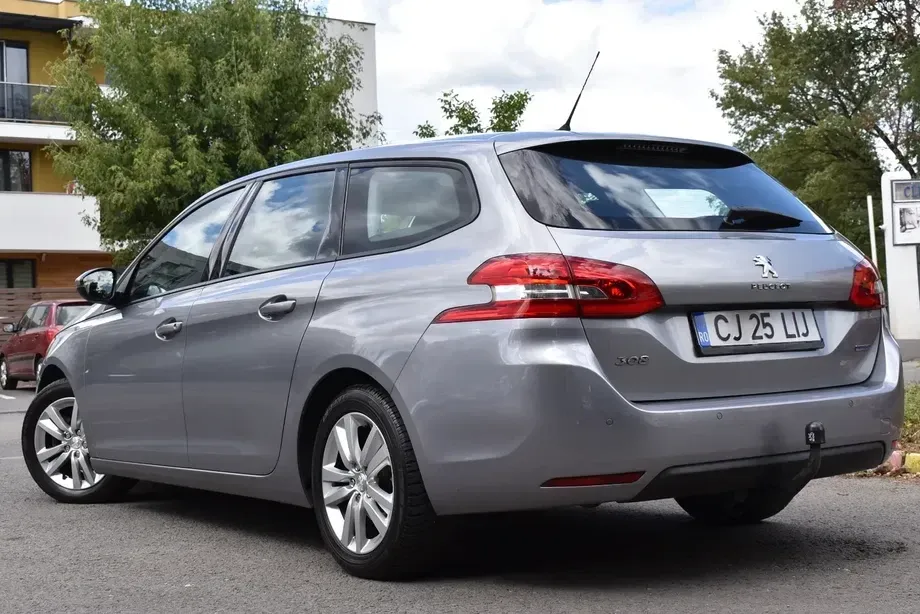 Peugeot 308 II — imagine 4