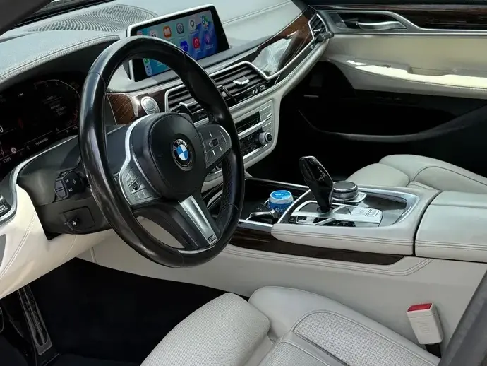 BMW Seria 7 G11/G12 730d xDrive