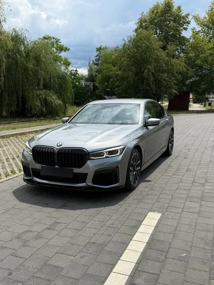 BMW Seria 7 G11/G12 730d xDrive — imagine 2