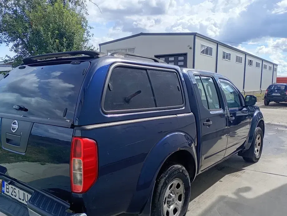 Nissan Navara II Double Cab XE — imagine 2