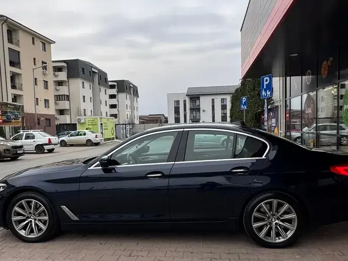 BMW Seria 5 G30/G31 530d xDrive AT