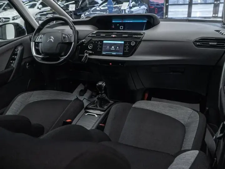 Citroën C4 Grand Space Tourer PureTech 130 Stop&Start SELECTION
