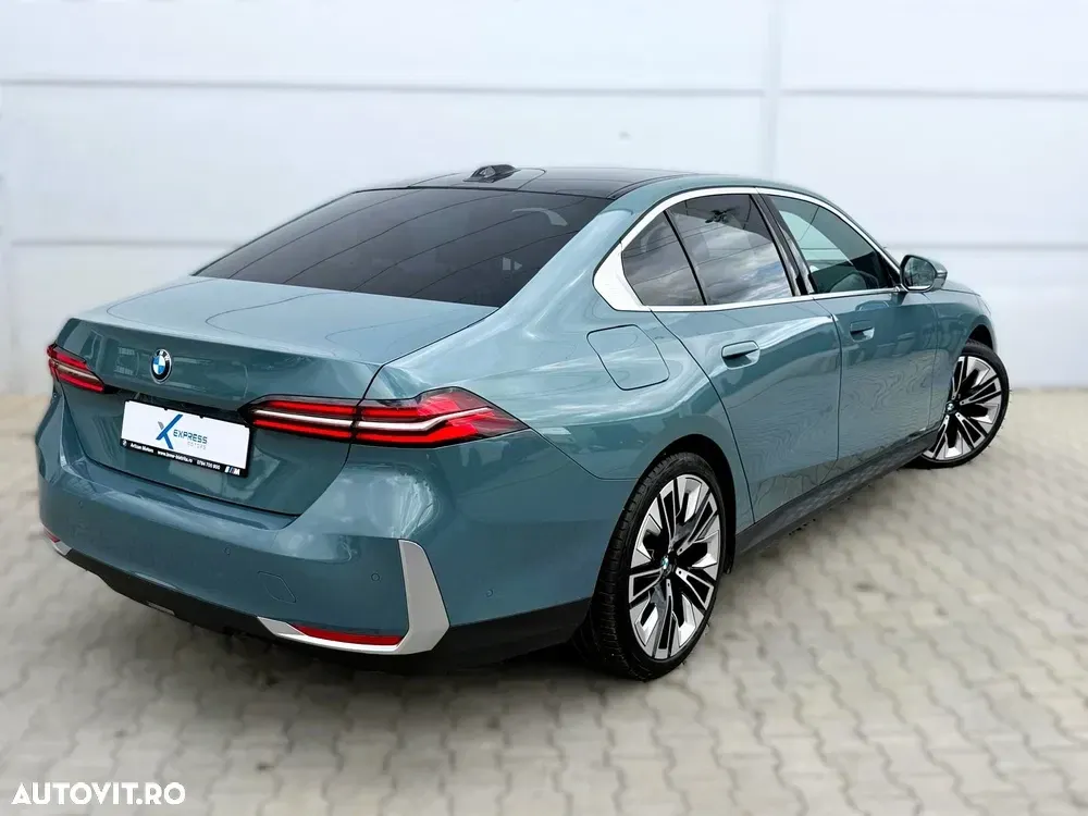 BMW Seria 5 520d xDrive AT MHEV — imagine 3