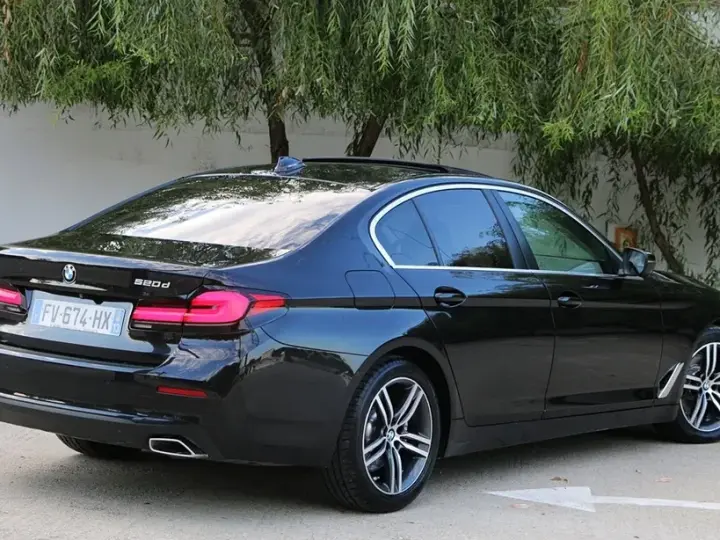 BMW Seria 5 G30/G31 520d Aut.