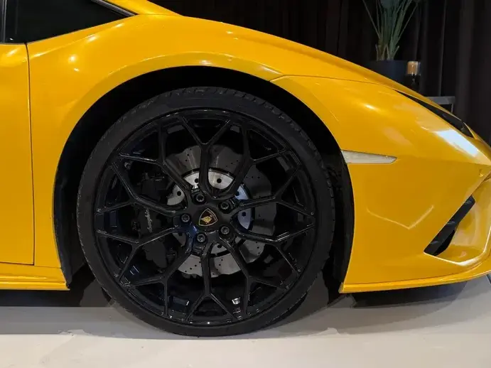 Lamborghini Huracan EVO RWD