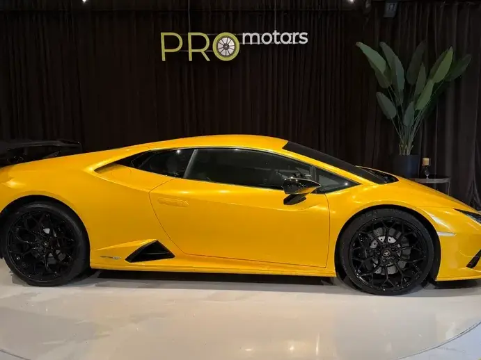 Lamborghini Huracan EVO RWD