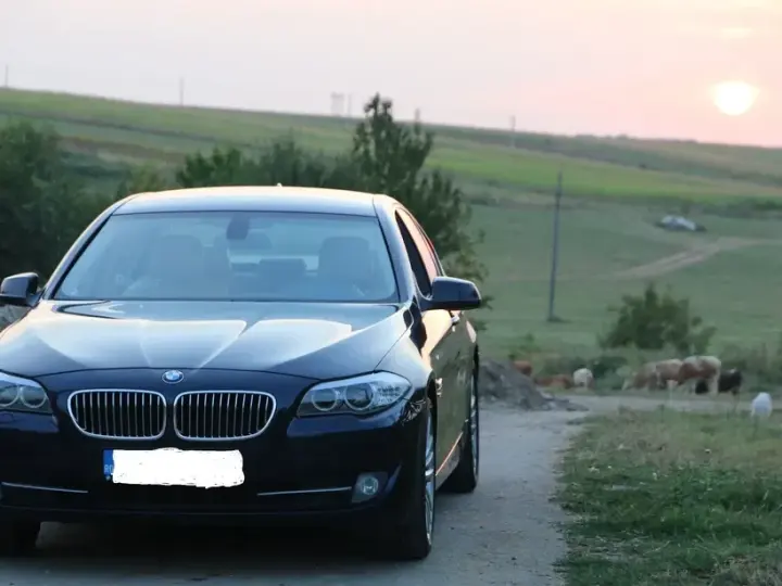 BMW Seria 5 F10/F11/F07 525d xDrive
