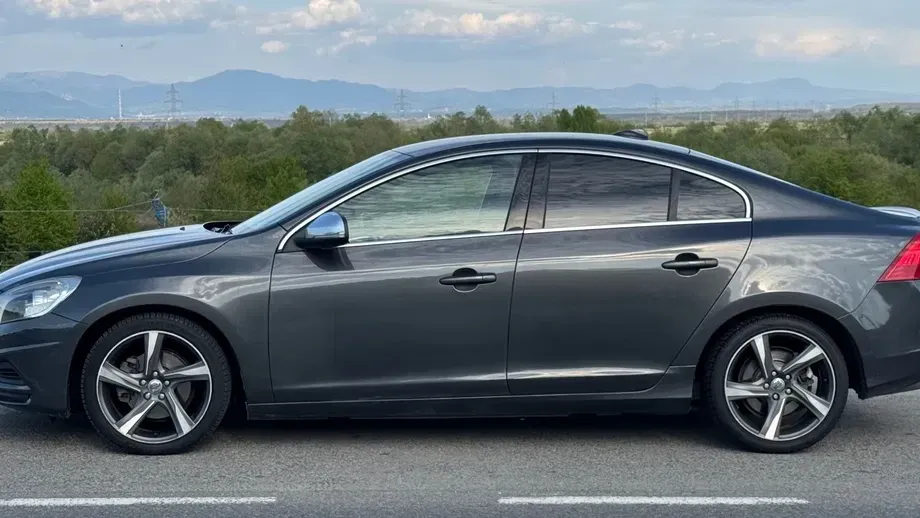 Volvo S60 II D3 Start-Stop Rdesign — imagine 5
