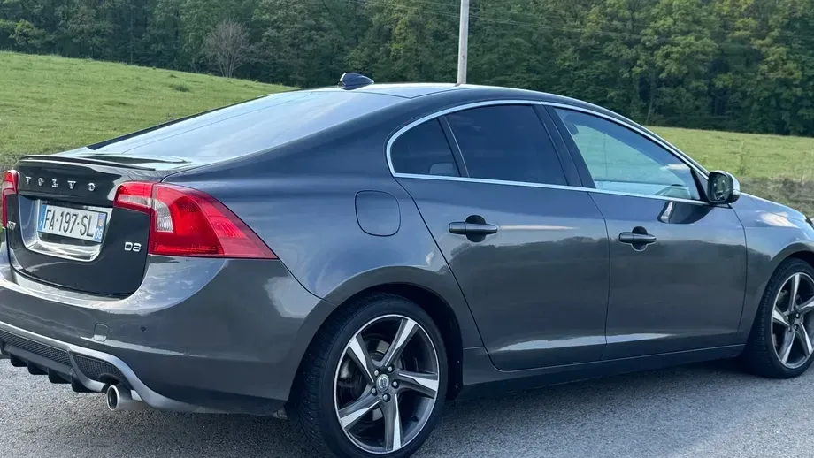 Volvo S60 II D3 Start-Stop Rdesign — imagine 2