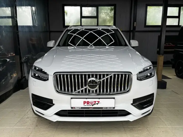 Volvo XC 90 II T8 AWD Twin Engine Geartronic Inscription