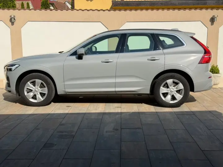Volvo XC 60 II B4 MHEV AT FWD Core
