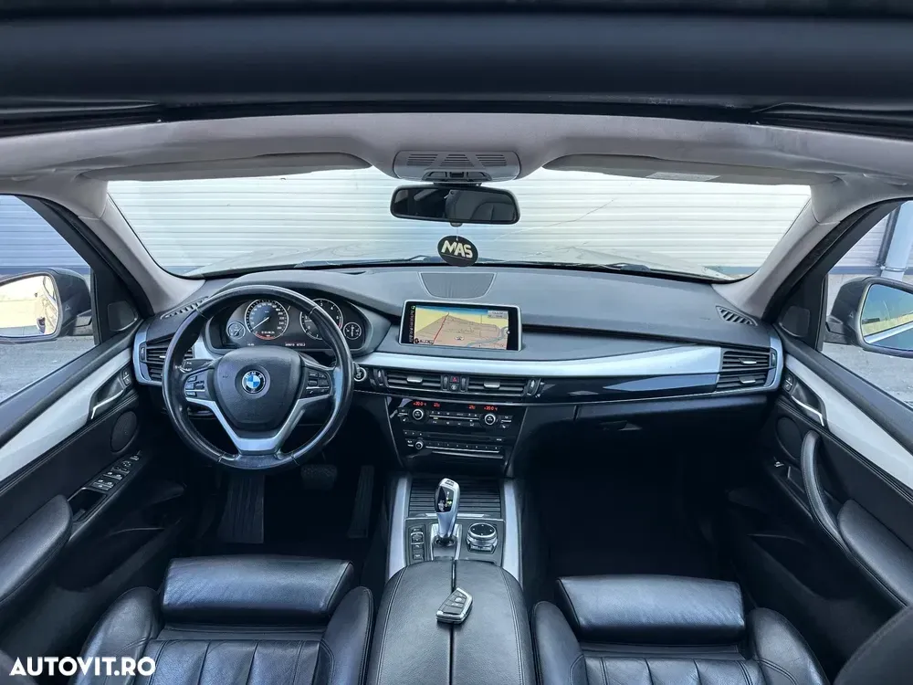 BMW X5 — imagine 5