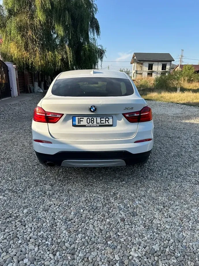 BMW X4 F26 xDrive20d Aut. xLine — imagine 4