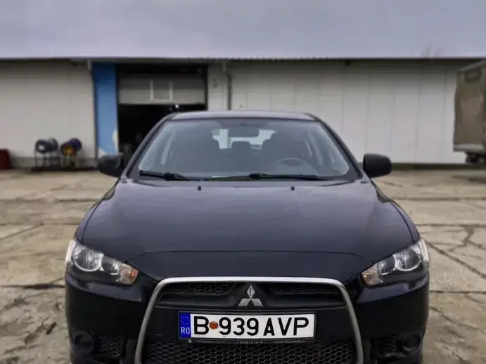 Mitsubishi Lancer 1.6 Inform A01
