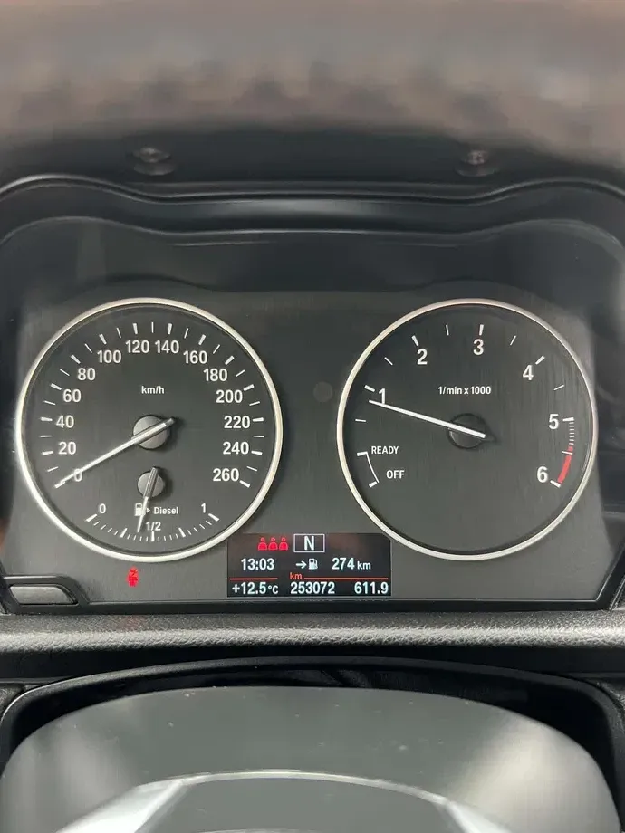 BMW Seria 2 218d Standard — imagine 5