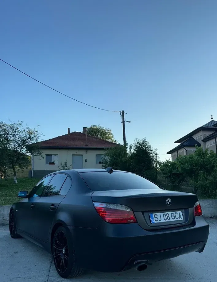 BMW Seria 5 E60/E61 — imagine 3