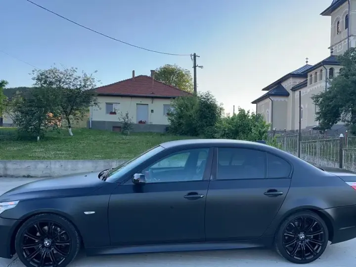 BMW Seria 5 E60/E61