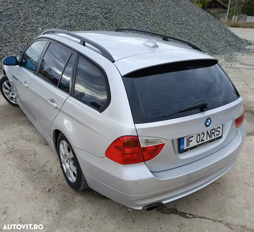 BMW Seria 3 E90/E91/E92/E93 [2005 - 2013] — imagine 3