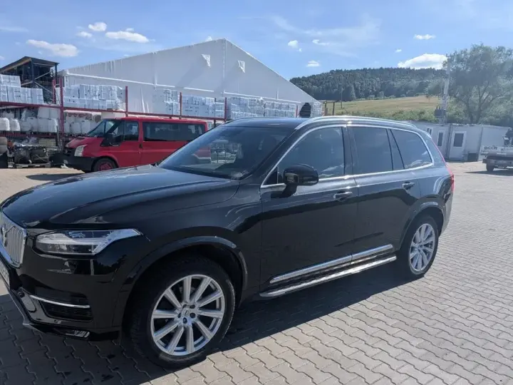 Volvo XC 90 D5 AWD Geartronic RDesign