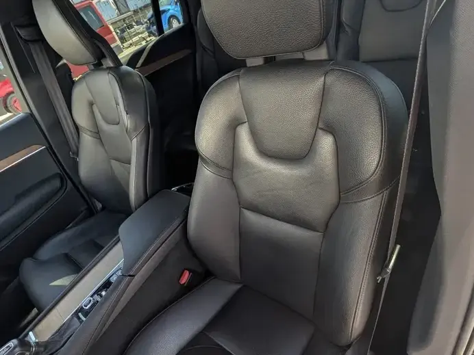 Volvo XC 90 D5 AWD Geartronic RDesign