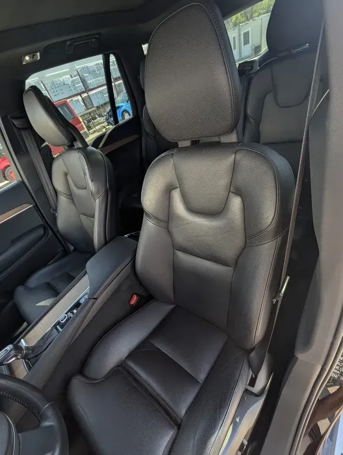 Volvo XC 90 D5 AWD Geartronic RDesign — imagine 4