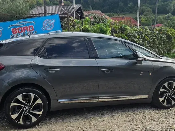 Citroën DS5 Hybrid4 EGS6 Pure Pearl