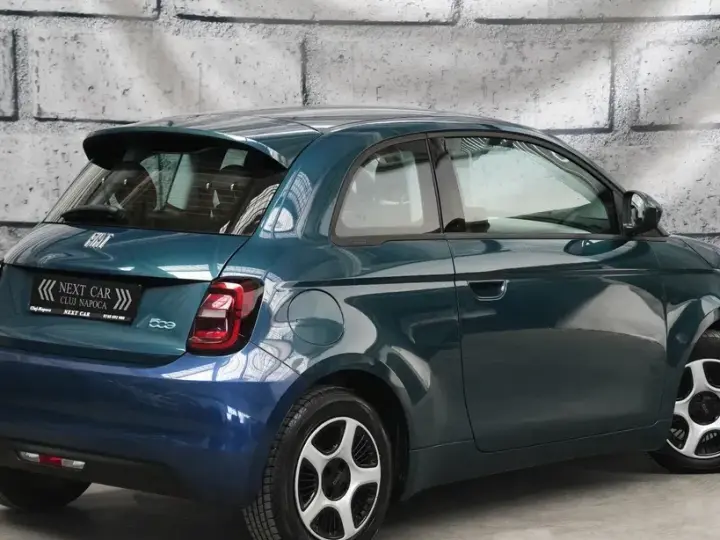 FIAT 500E 42kWh ICON