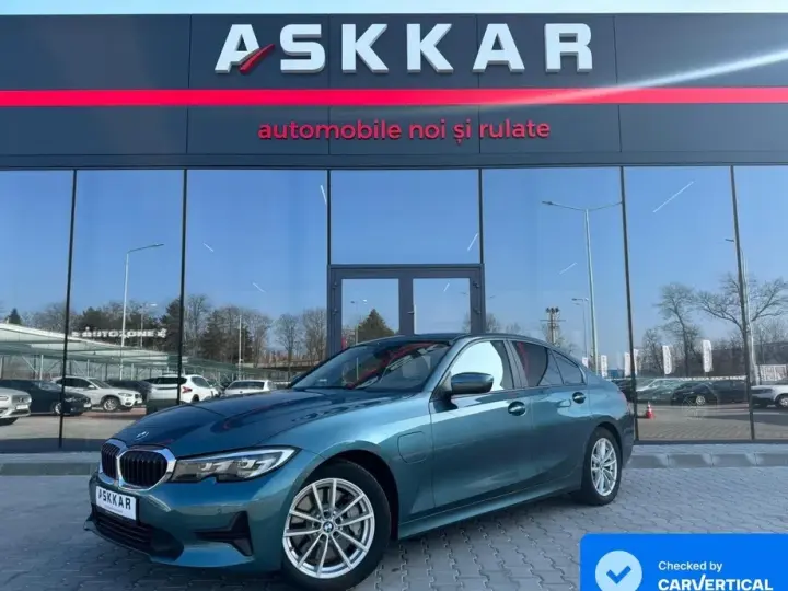 BMW Seria 3 G20/G21 330e AT PHEV