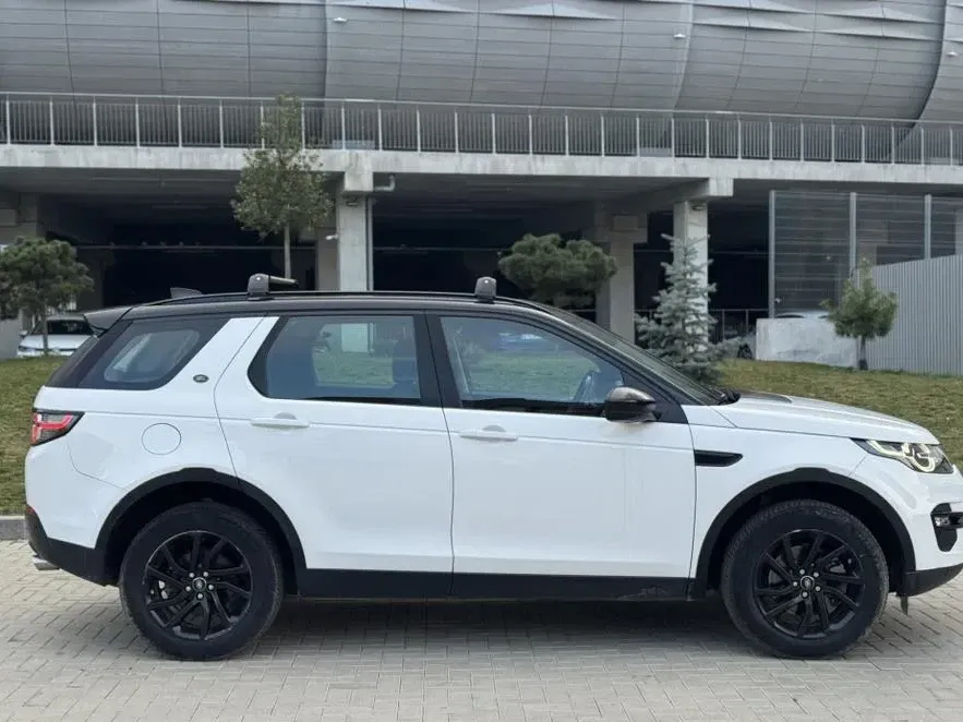 Land Rover Discovery Sport 2.0 D150 MHEV — imagine 5