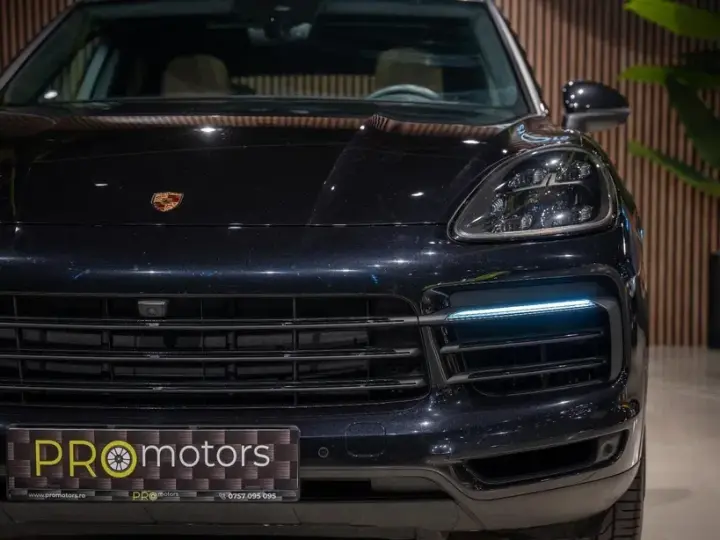 Porsche Cayenne Coupe