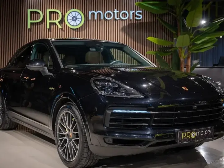 Porsche Cayenne Coupe