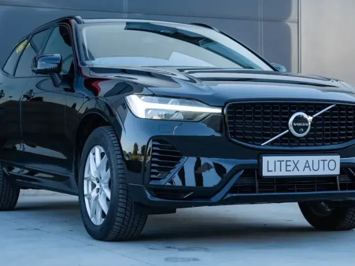 Volvo XC 60 II T8 AWD Ultra Dark