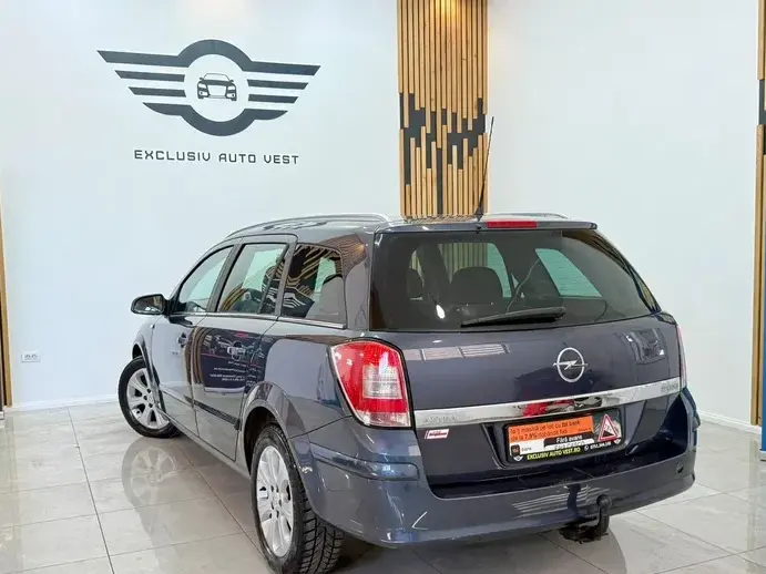 Opel Astra H