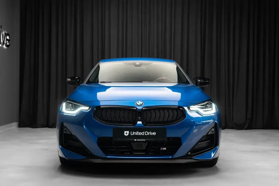 BMW M2 M240i xDrive — imagine 2