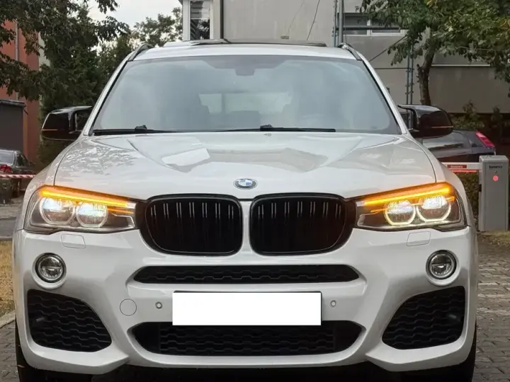BMW X3 F25