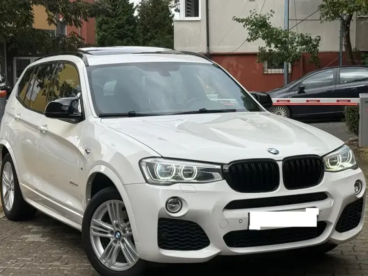 BMW X3 F25