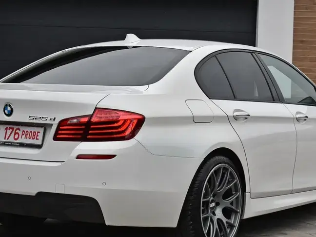 BMW Seria 5 F10/F11/F07 525d Sport-Aut.