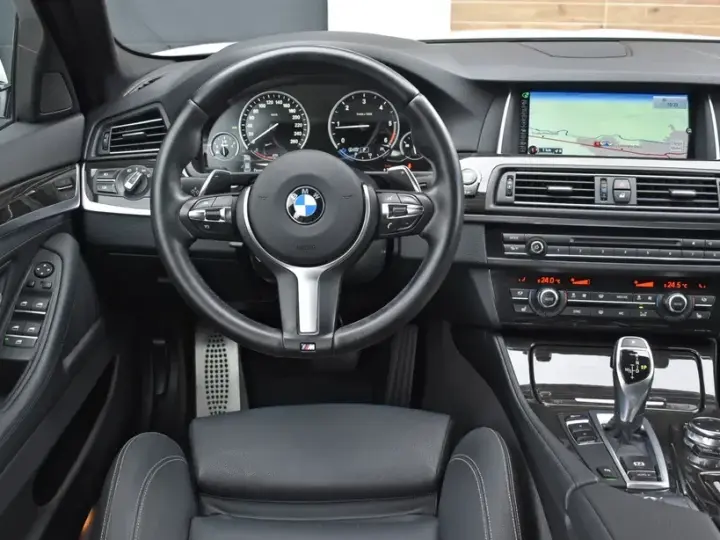 BMW Seria 5 F10/F11/F07 525d Sport-Aut.