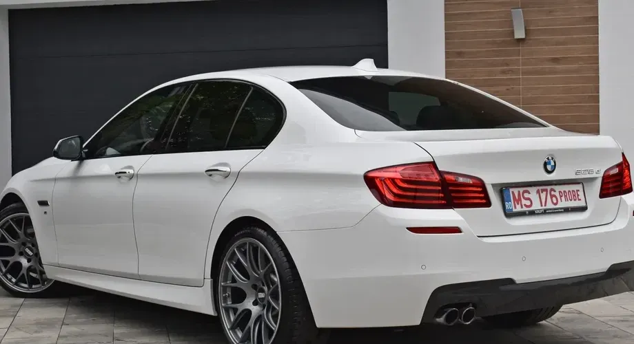 BMW Seria 5 F10/F11/F07 525d Sport-Aut. — imagine 5