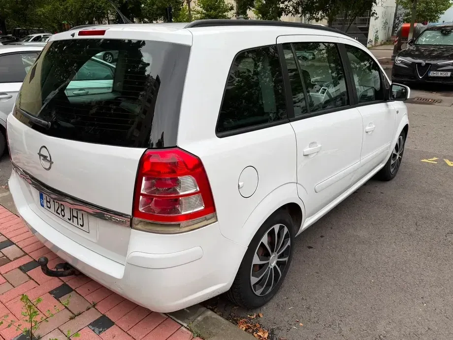 Opel Zafira C [2011 - Prezent 1.7 CDTI ecoFLEX Family — imagine 6